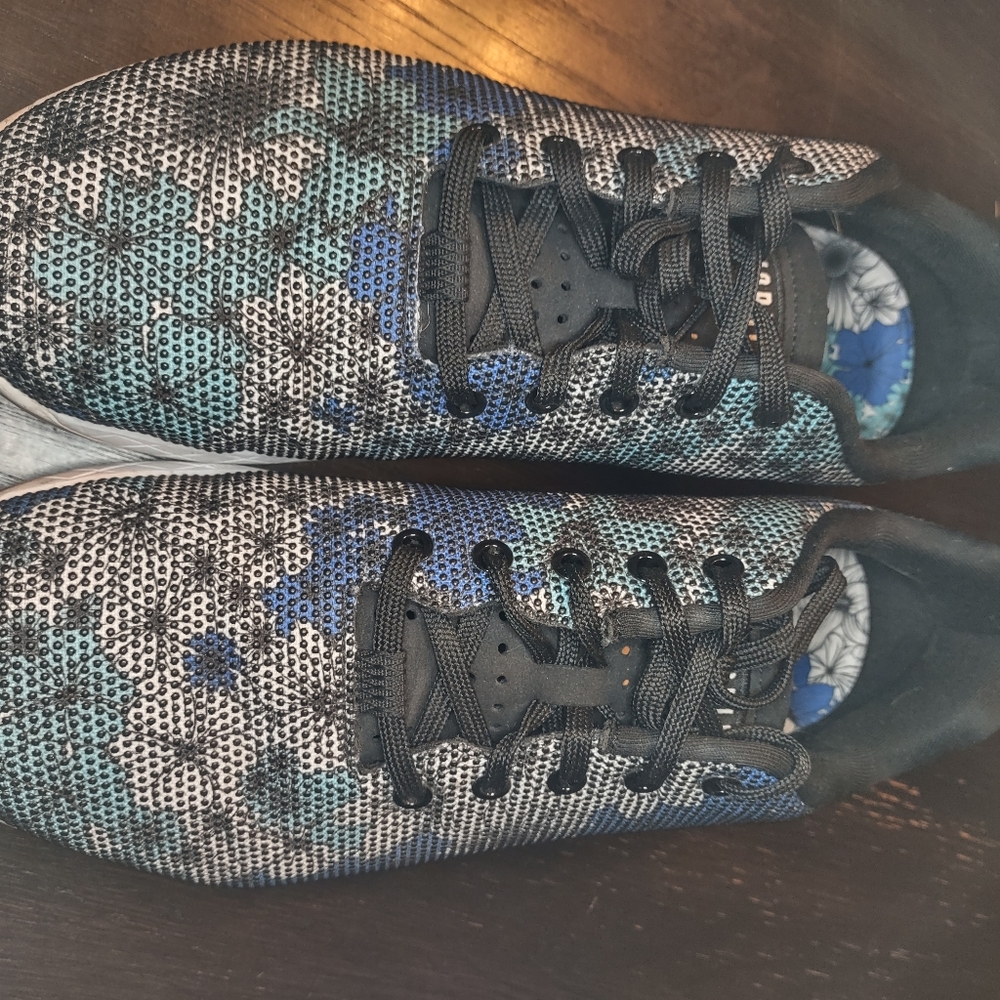 MIDNIGHT FLORAL TRAINER (MEN'S)